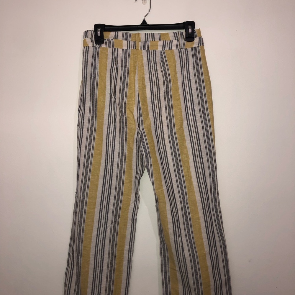 Linen Flared Pants! - Picture 7 of 7